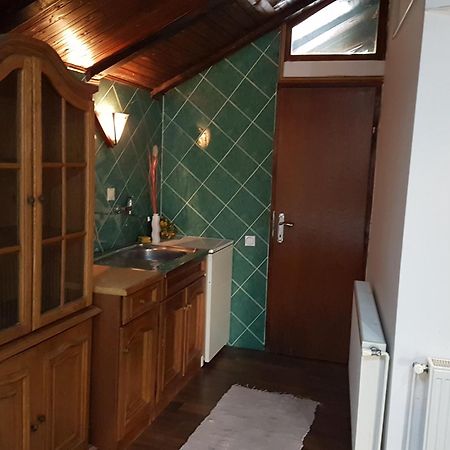 Lira Inn Ниш Экстерьер фото
