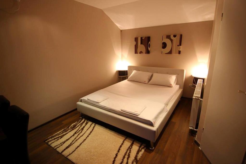 Lira Inn Ниш Номер фото