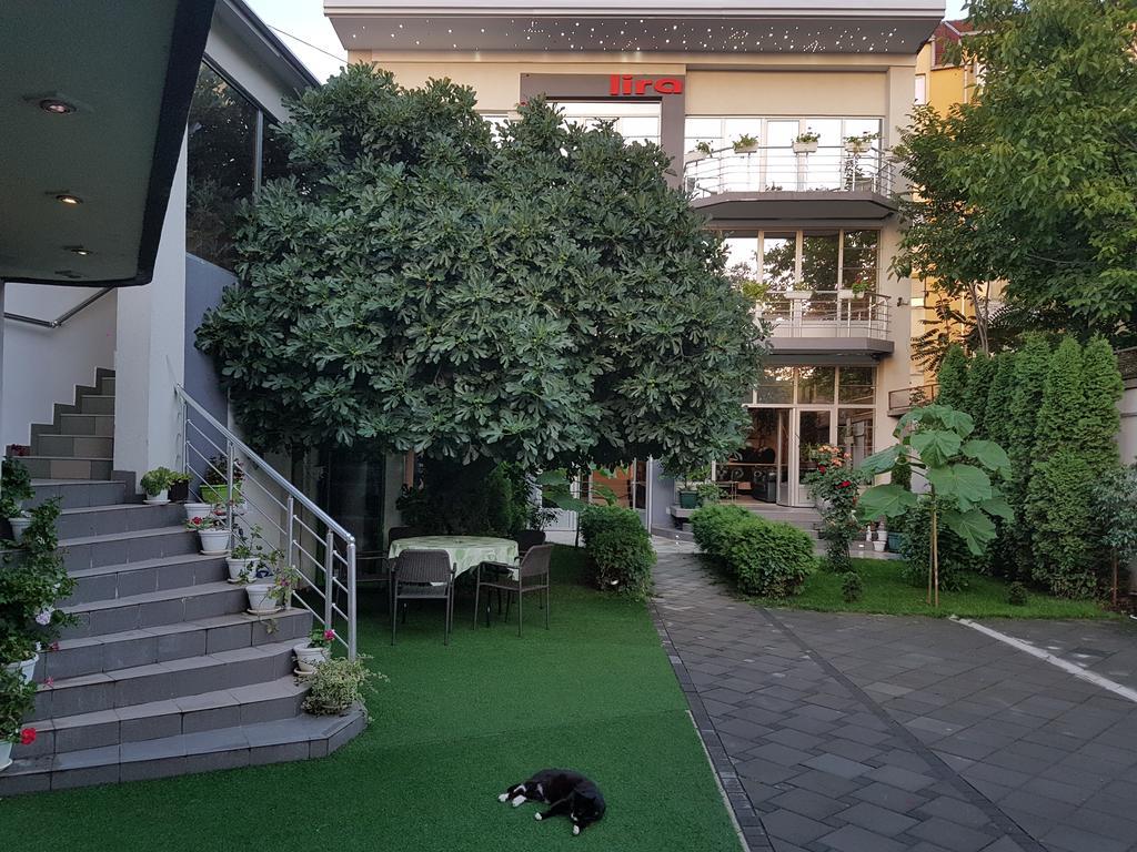 Lira Inn Ниш Экстерьер фото
